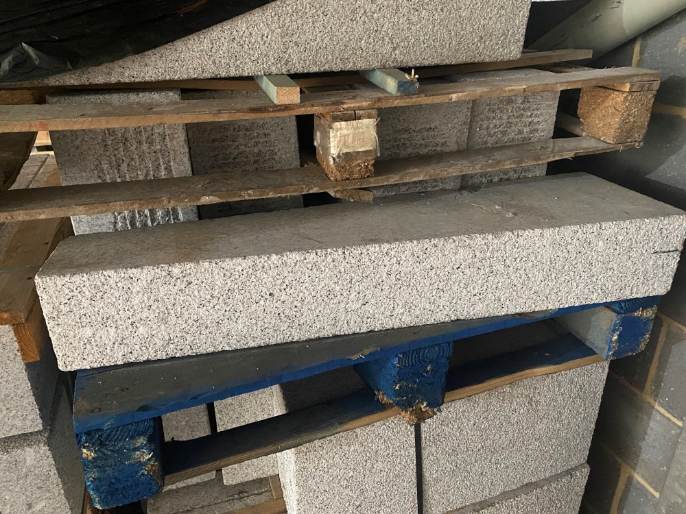 Silver Grey dropper kerb